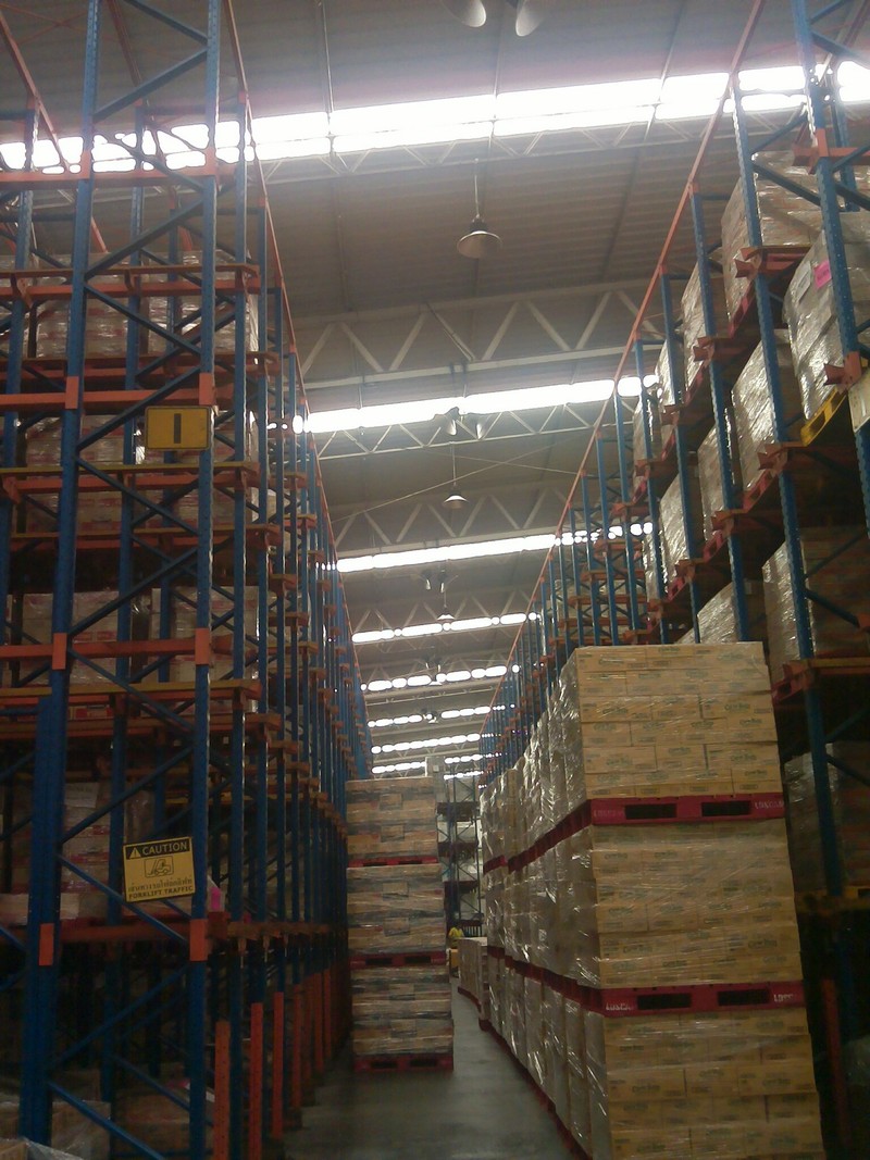 งานเปลี่ยนโคมไฟและหลอดทั้งโรงงานให้กับลูกค้าคนสำคัญ